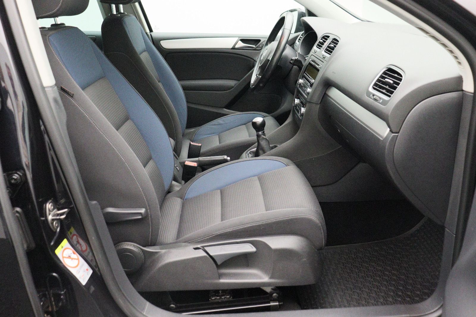 Fahrzeugabbildung Volkswagen Golf VI 1.2 Team