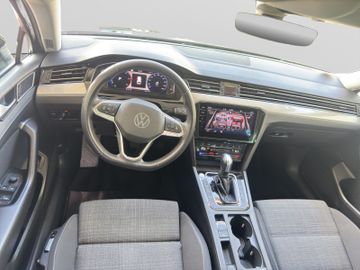Volkswagen Passat Variant - 7