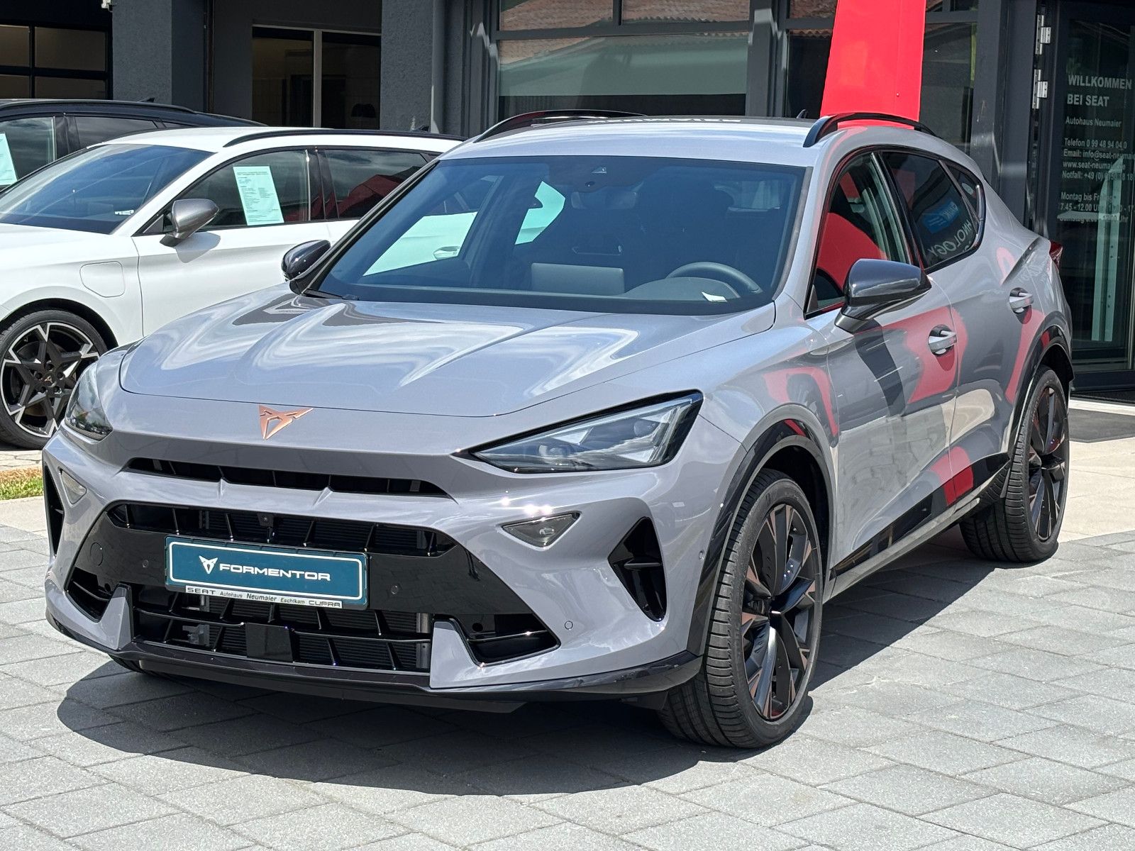 Cupra Formentor VZ 2.0TSI 333PS DSG 4x4 MATRIX NAV SHZ foto 3