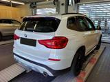 BMW X3 xDrive30d Aut. PANO/HIFI/CAM/ACC/LED/WIFI - BMW X3 mit Diesel-Antrieb
