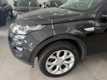 Land-Rover Discovery - 12