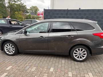 Ford Focus - 5