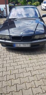 BMW E38 730D - BMW 730: E38
