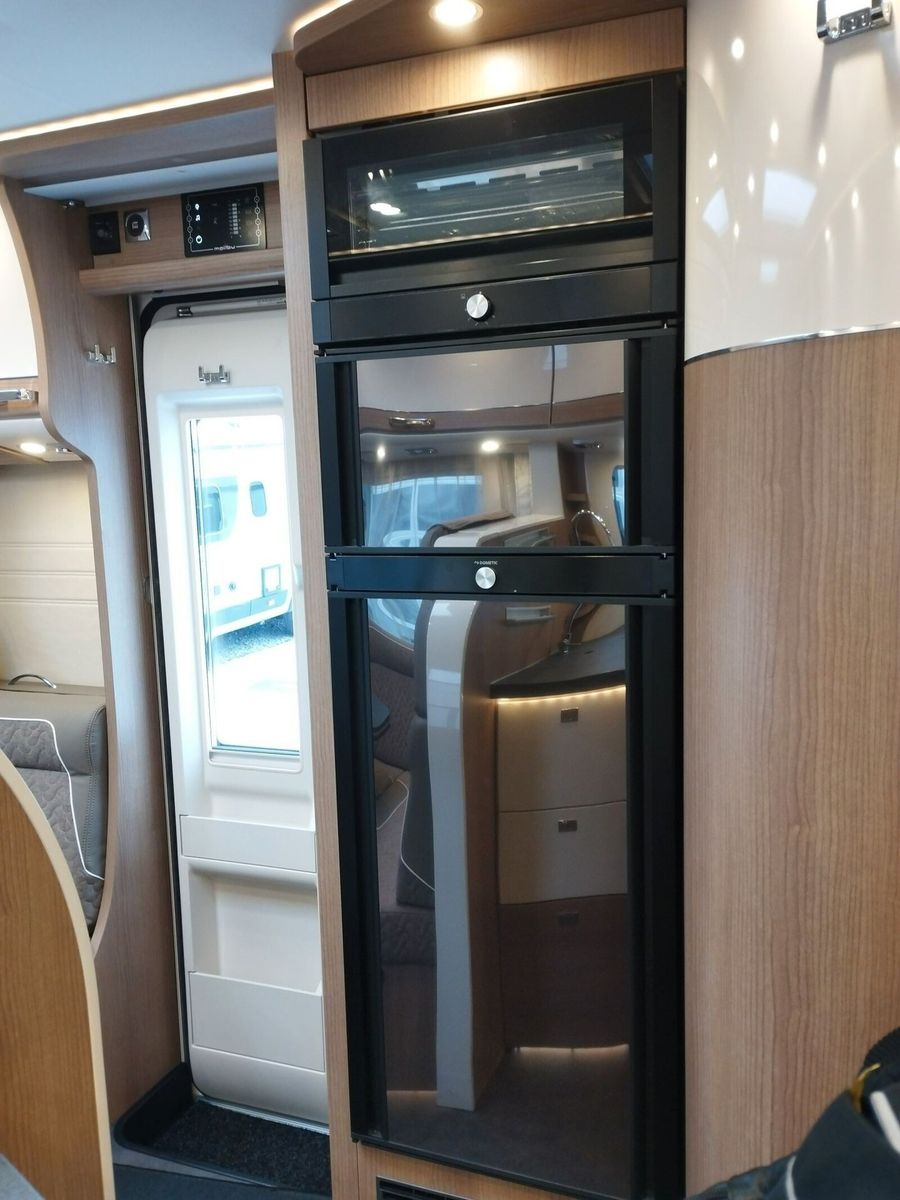 Fahrzeugabbildung Malibu I 490 RB LE comfort Mercedes