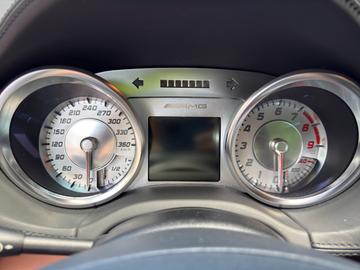 صورة مصغرة 15 لـ 2011 Mercedes-BENZ SLS AMG
