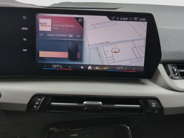 BMW 216 Active Tourer - 11