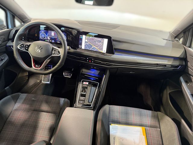 Golf VIII GTI 2.0 TSI DSG IQ-LED+DCC+PANO+HUD+