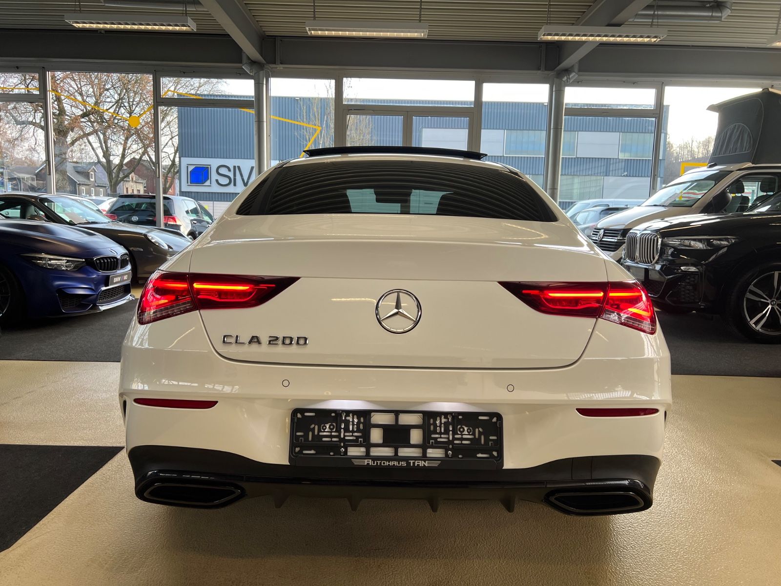 Fahrzeugabbildung Mercedes-Benz CLA 200 Edition AMG LINE *PANO*AMBIENTE*WIDE*