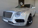 Bentley Bentayga 6.0 W12 4WD/SOFTCLOSE/PANO/LED/MASSAGE - Bentley aus 2018