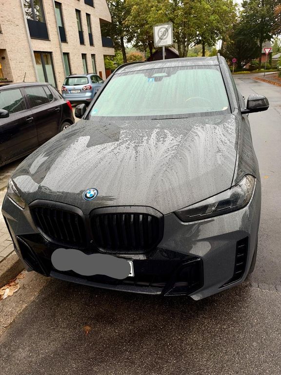 Image of BMW X5