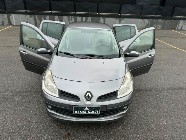 Renault Clio 1.2 16V 5 porte Le Iene