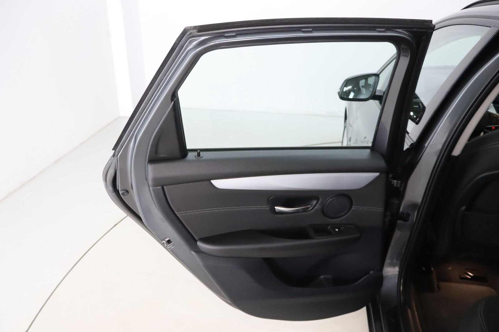 Fahrzeugabbildung BMW 225 xe i Performance Advantage Active Tourer