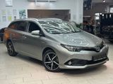 Toyota Auris 1.8 (Hybrid) Team D Touring Sports 1.8 (Hy - Toyota in Offenbach