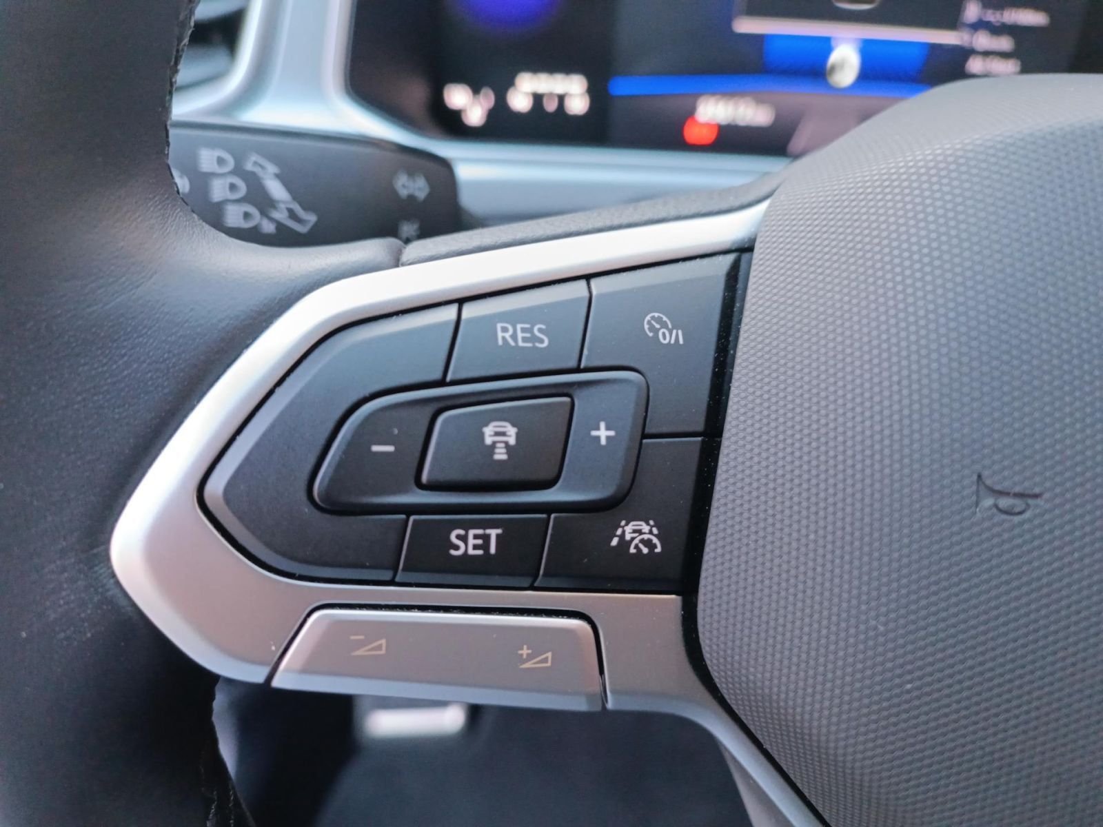 Volkswagen T-Roc - Bild 12