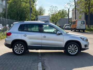Volkswagen Tiguan - 4