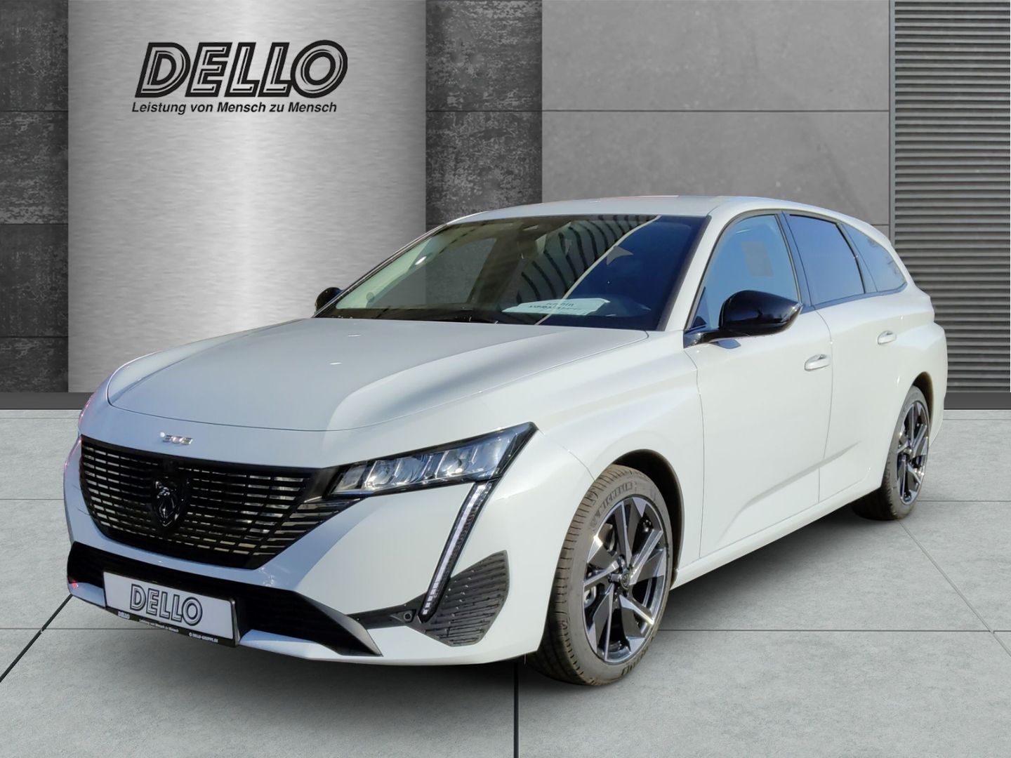 Peugeot 308 SW ALLURE HYBRID AT 360 Kamera LED ACC Apple