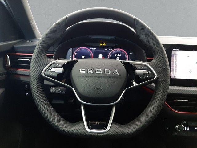 Fahrzeugabbildung Skoda Kamiq Monte Carlo 1.5TSI DSG PANO AHK Matrix