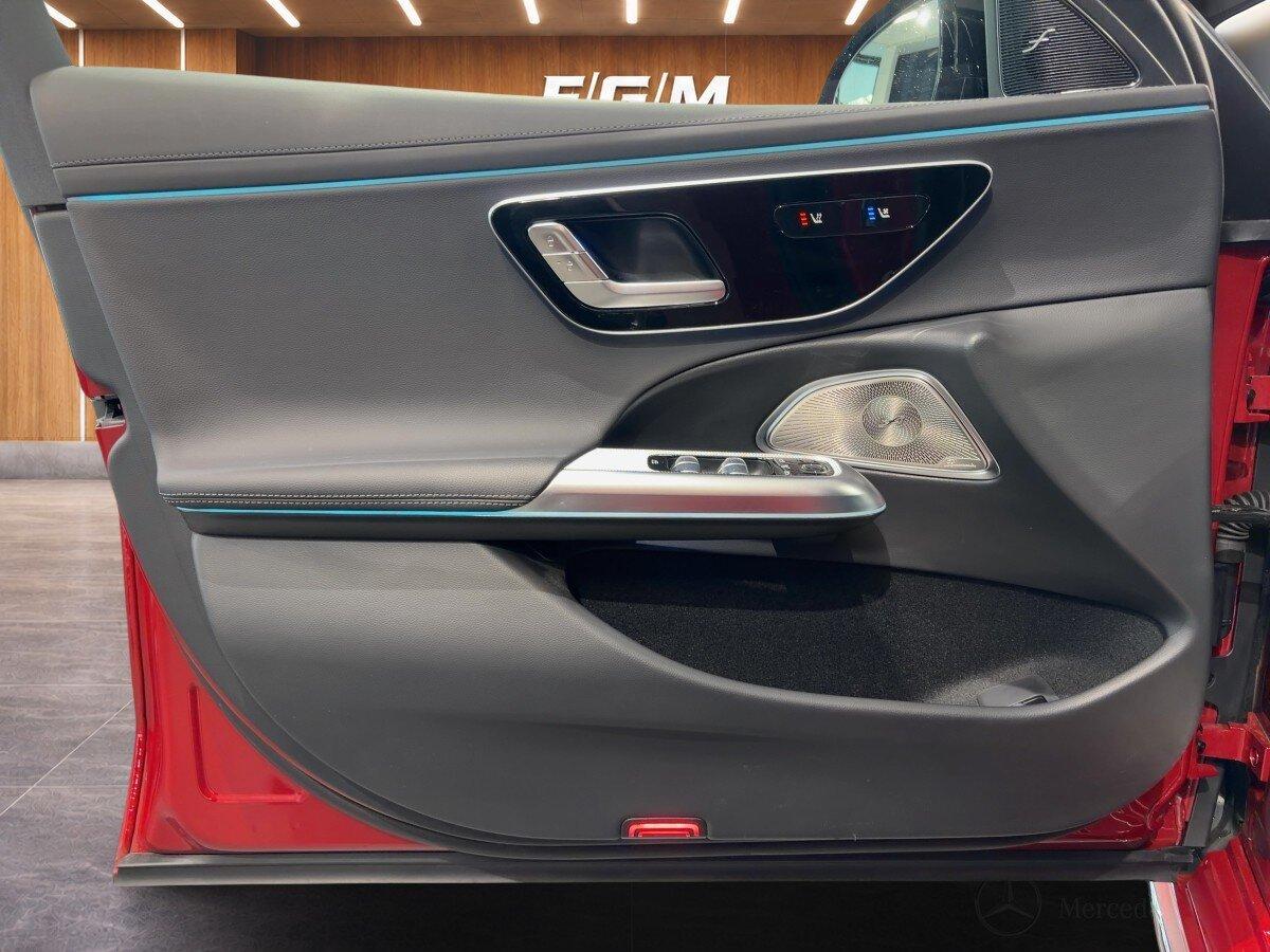 Mercedes-Benz E 220d T-Modell AMG Advanced+NAVI+DISTRONIC