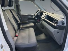 Fahrzeugabbildung Volkswagen T6.1 Kombi 2,0 TDI 2xKlima Tempomat R.Cam 9.Sitz