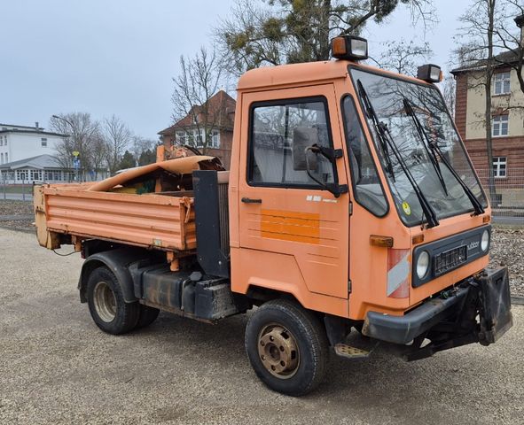 Multicar M26 Iveco Motor