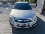 Opel Astra Caravan 1.9 CDTI Edition 74kW Edition - Opel Astra aus 2009 mit Diesel-Antrieb: Kombi