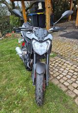 Yamaha MT-125  - YAMAHA MT125