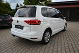 Volkswagen Touran Highline/Voll/Pano/AHK/Virtual - Volkswagen Touran mit Diesel-Antrieb: Kleinbus, Automatik
