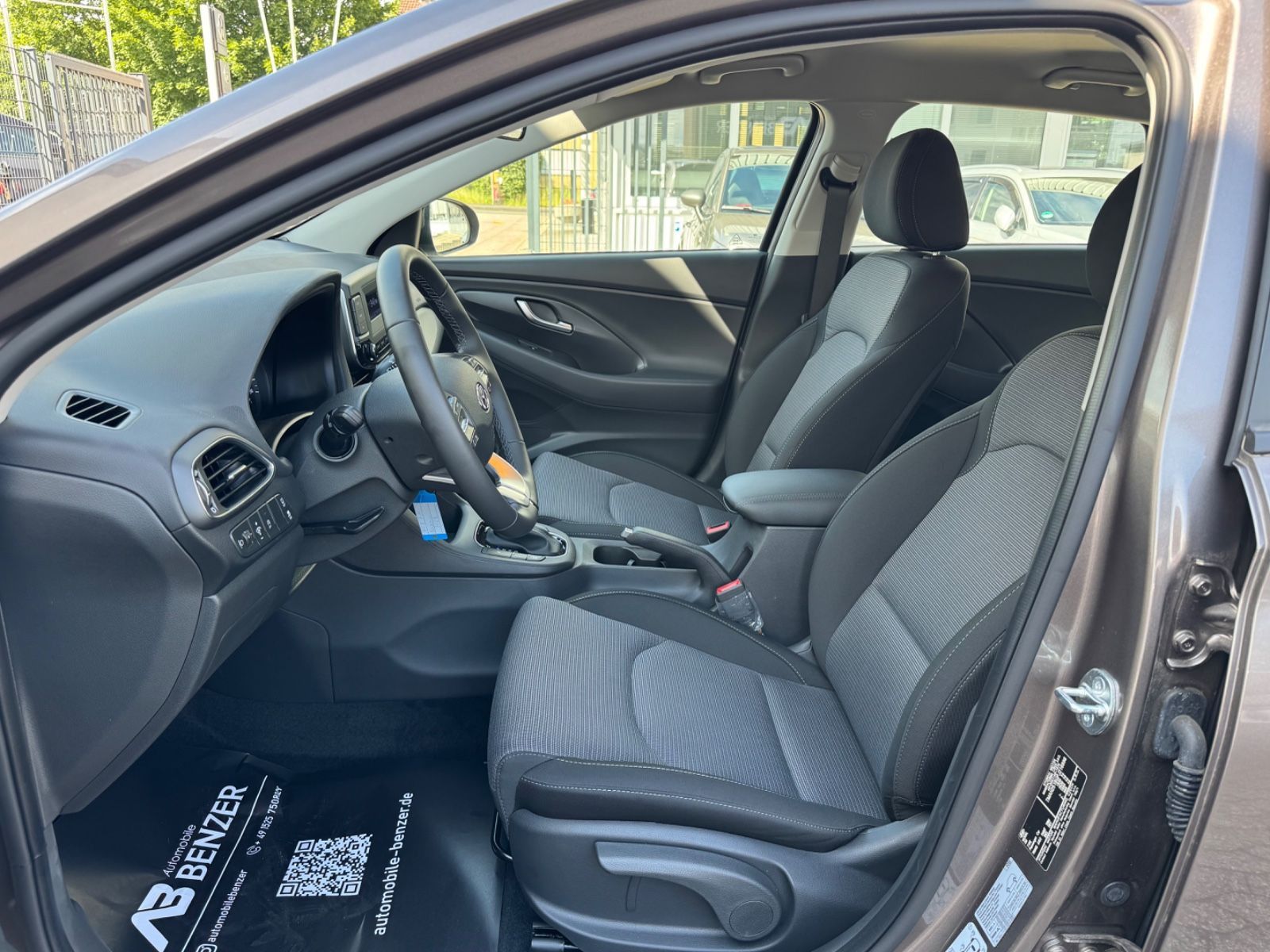 Fahrzeugabbildung Hyundai i30 Select Mild-Hybrid/PDC/DAB/SHZ/KLIMA/TEMPOMA