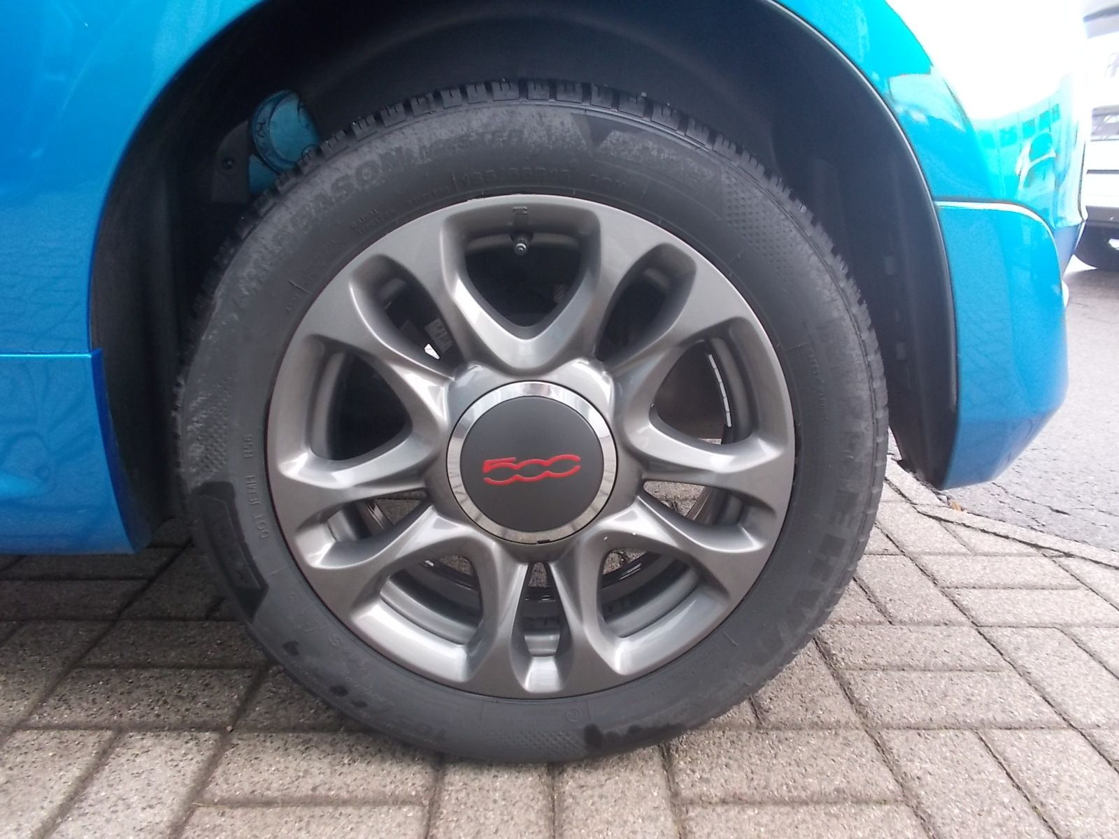 Fahrzeugabbildung Fiat 500 Sport 1.2 8V