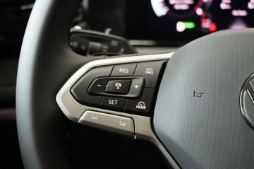 Volkswagen Tiguan 1.5 eTSI 110 kW Life AHK elek. Koffer Kam