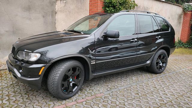 BMW E53 X5 4.4 V8