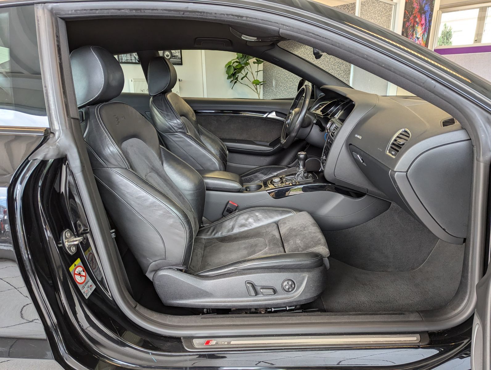 AUDI A5 3.0 TDI quattro 3x S-Line Schalter TÜV 07/27 - Image 14