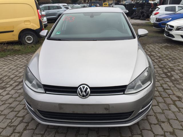 Volkswagen Golf   2,0   Comfortline  DSG  Navigation