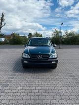 Mercedes-Benz Mercedes Benz ML 270 - Mercedes-Benz ML 270 in Wuppertal