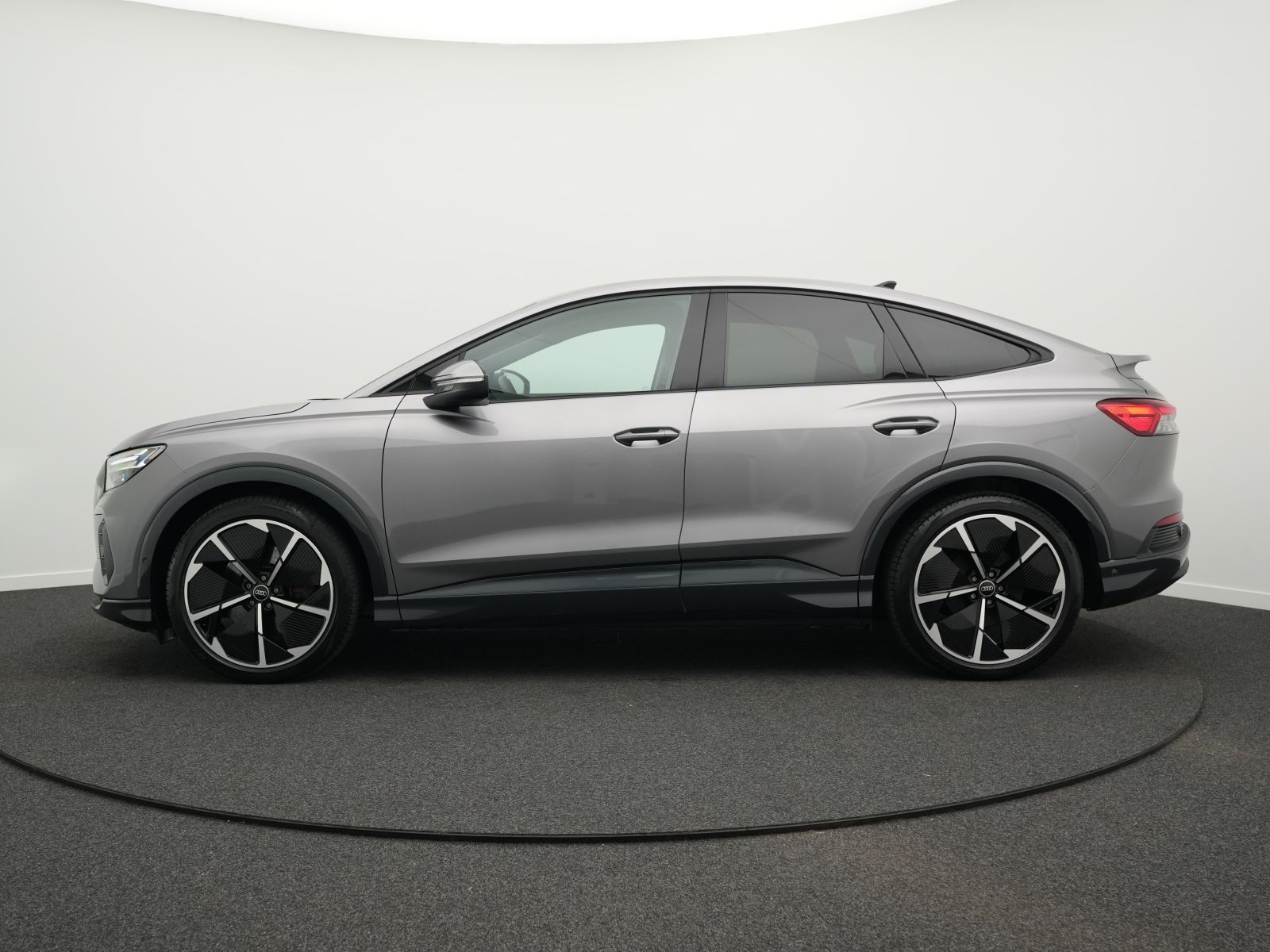Audi Q4 e-tron - Bild 11
