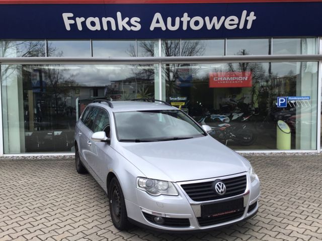 Volkswagen Passat Variant 2.0 l TDI + Comfortline + 4Motion