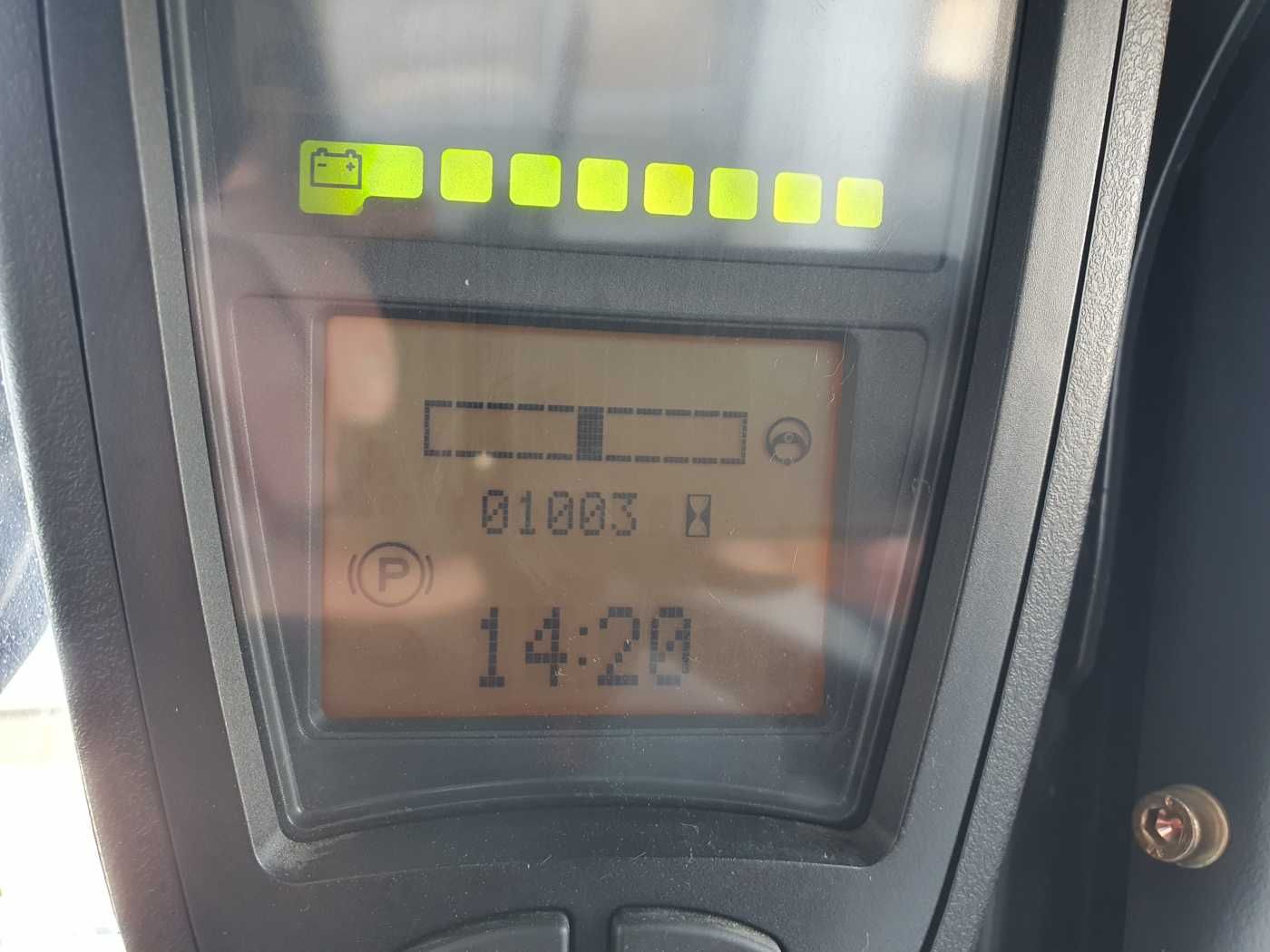 Fahrzeugabbildung Linde E14 - 01 / Triplex: 4.10m! / SS / nur 1.003h!