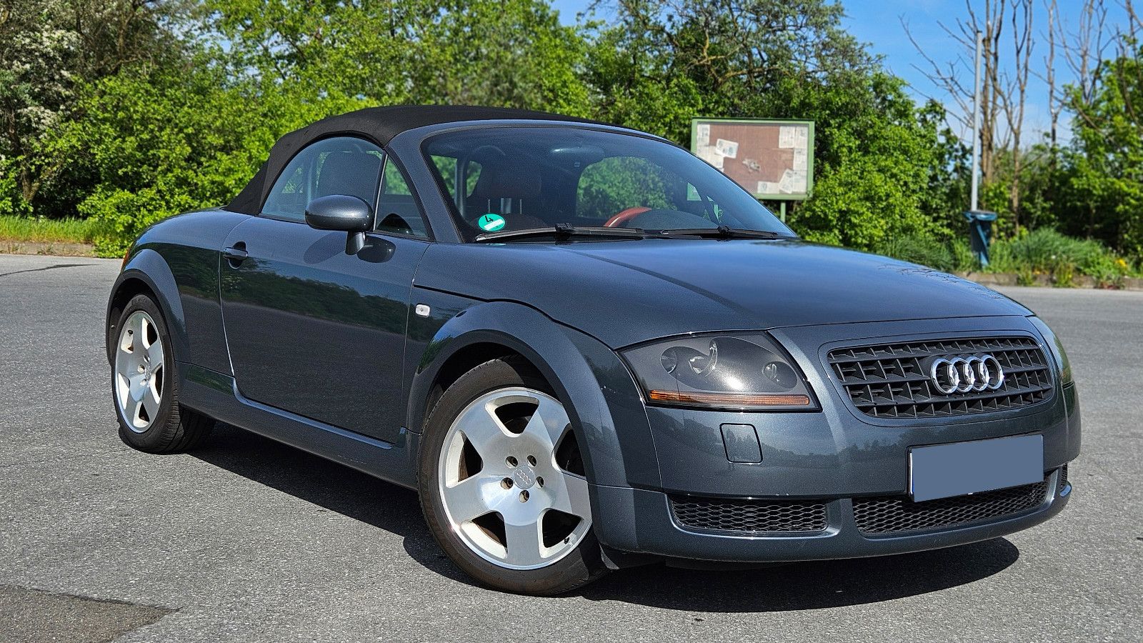 AUDI TT Coupe/Roadster 1.8 T Roadster BOSE Edition