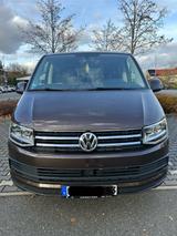 Volkswagen T6 Multivan Top Zustand Mwst. ausweis. - Volkswagen T6 Multivan in Nürnberg