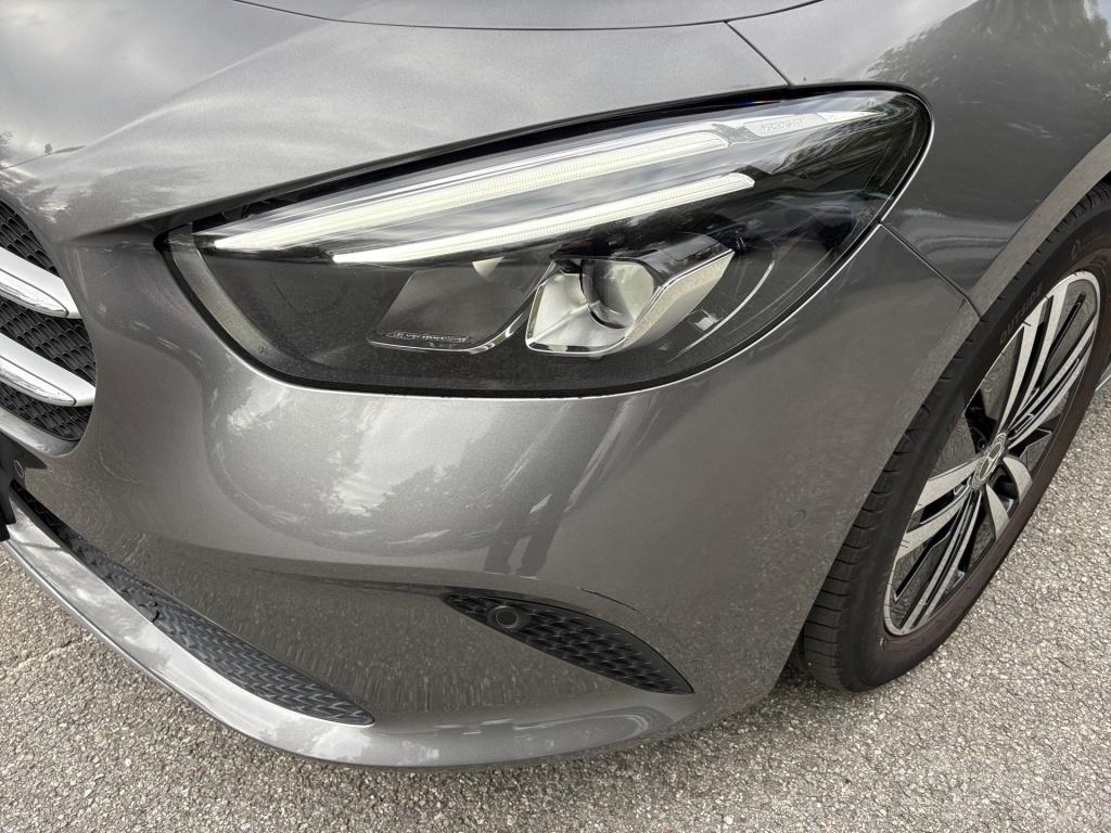 Mercedes-Benz B 200 CARPLAY+KAMERA+TOTWINKEL+LED+MBUX