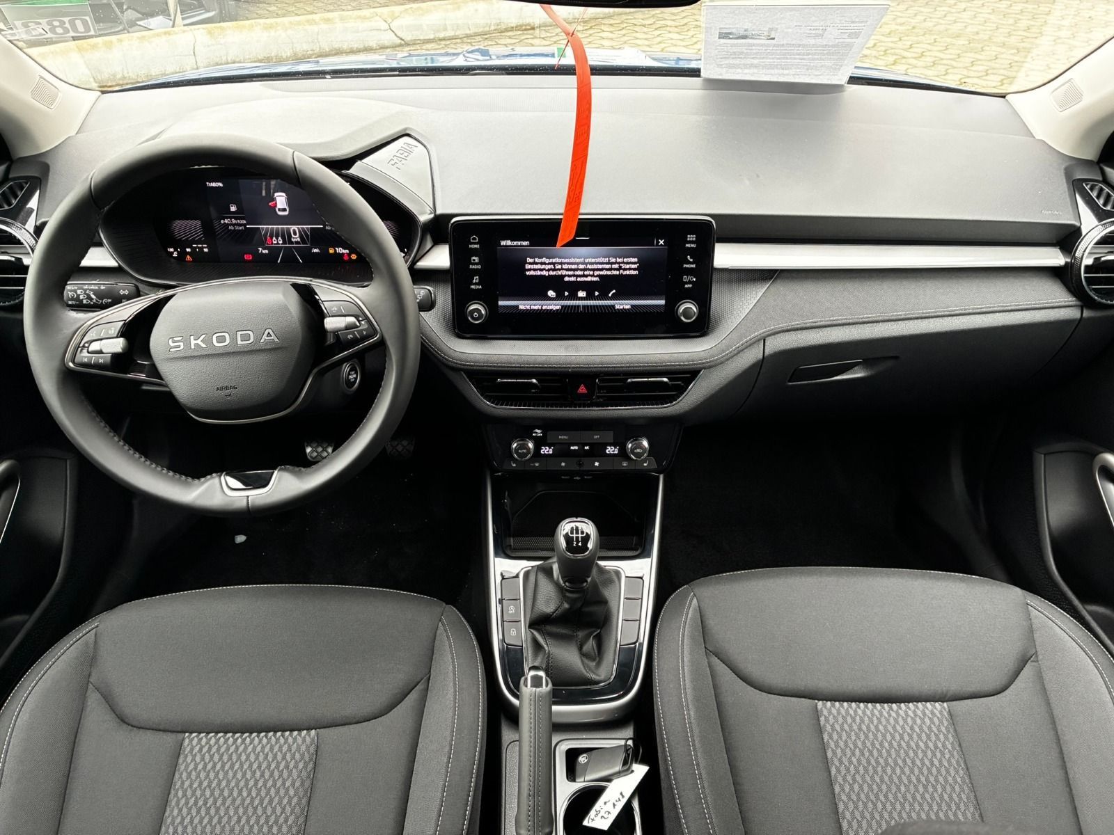 Fahrzeugabbildung SKODA Fabia 1.0 TSI Selection OPF