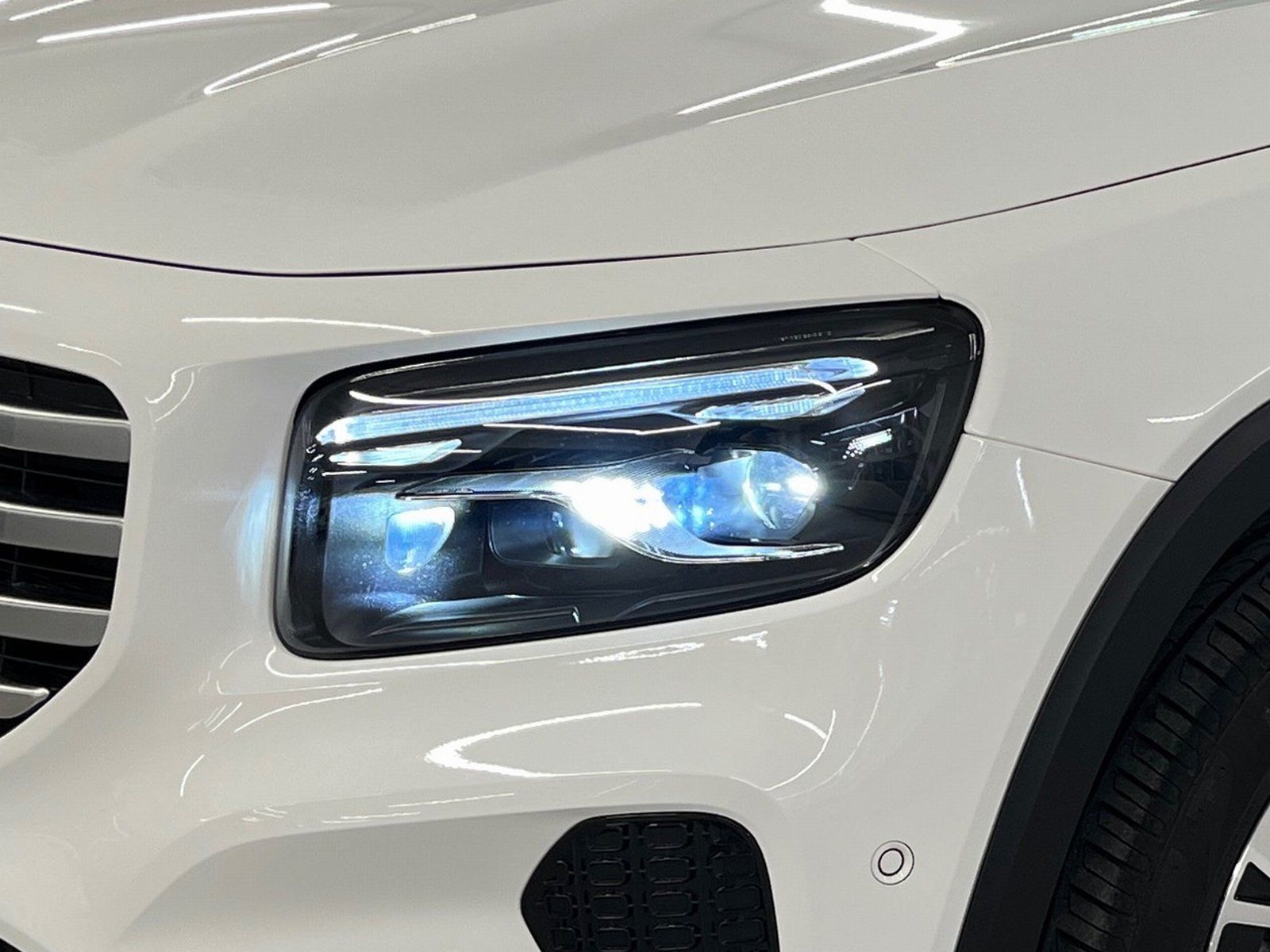 Fahrzeugabbildung Mercedes-Benz GLB 200 Progressive*AHK*Distro*360°*Totwi*MBeam*