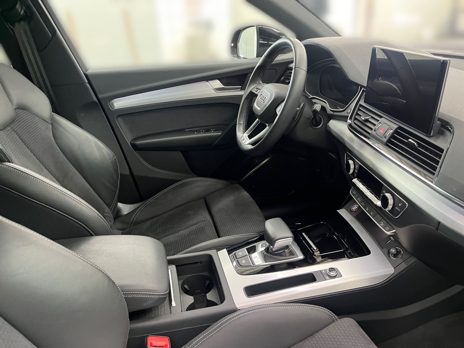 Audi SQ5 - Bild 13
