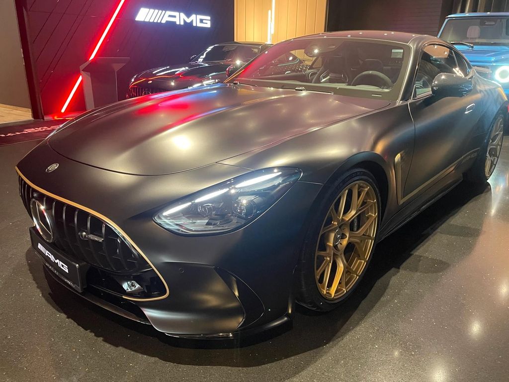 Image of Mercedes-Benz AMG GT