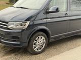 Volkswagen T6 Multivan Comfortline - Volkswagen T6 Multivan: Comfortline