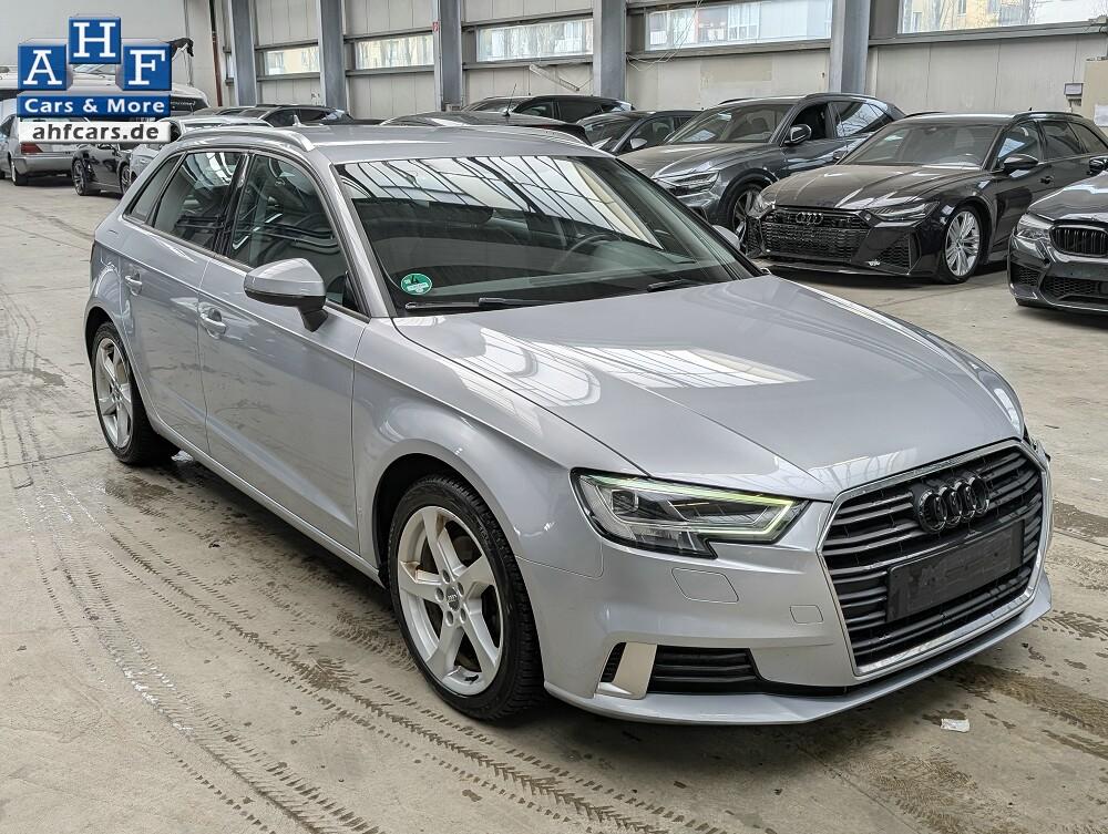 Audi A3 1.5 TSI S-Tronic Sportback Sport LED NAVI