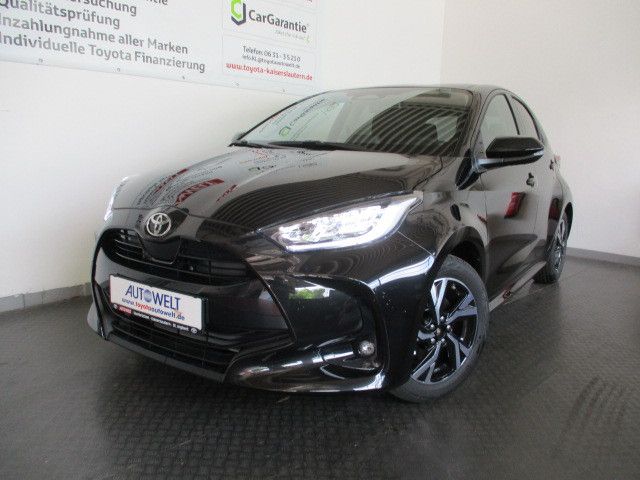 Fahrzeugabbildung Toyota Yaris Hybrid Teamplayer inkl. Comfort-Paket