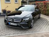 Mercedes-Benz E 220 d Autom. - - Mercedes-Benz E 220 in Hamburg