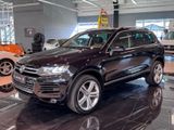 Volkswagen Touareg V6TDI R-Line Xenon Memory Kamera DAB AHK - Volkswagen Touareg aus 2011: V6 TDI