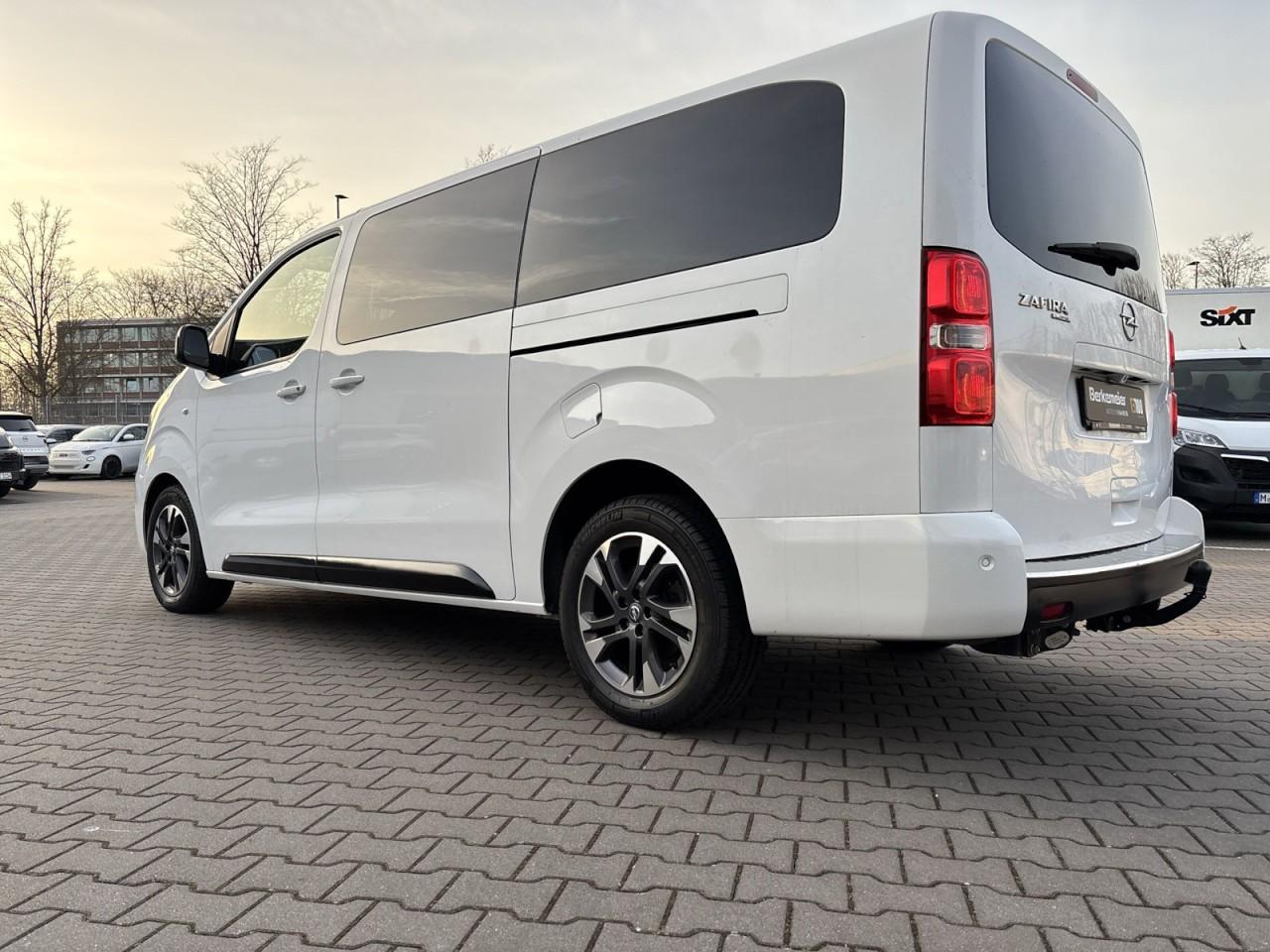 Opel Zafira Life 2.0 L **Navi/El. Schiebetüren/PDC**